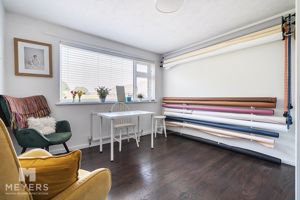 Bedroom- click for photo gallery